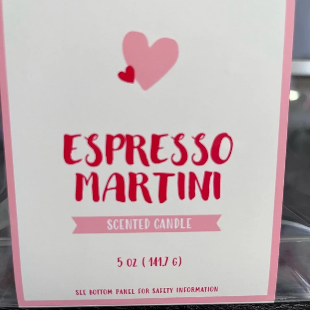NEW Target Bullseyes Playground Espresso Martini Candle💕